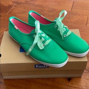 Women’s Keds